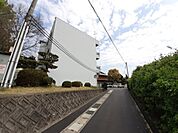 【小学校】善通寺市立南部小学校まで1300ｍ