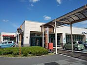 【郵便局】フジグラン丸亀内郵便局まで1900ｍ