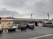 【コンビニエンスストア】セブンイレブン寺家町店まで550ｍ