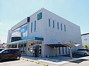 【銀行】伊予銀行福音寺支店様まで500ｍ