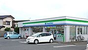【コンビニエンスストア】ファミリーマート 飯能青木店まで240ｍ