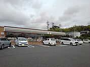 【コンビニエンスストア】セブンイレブン四日市小杉新町店まで600ｍ