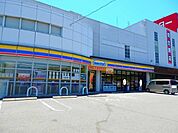 【コンビニエンスストア】ミニストップ桑名インター店まで650ｍ