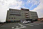 【市役所・区役所】朝倉市役所まで550ｍ