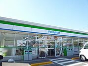 【コンビニエンスストア】ファミリーマート防府新田店まで600ｍ