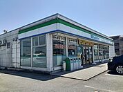 【コンビニエンスストア】ファミリーマート金代店まで600ｍ
