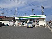 【コンビニエンスストア】ファミリーマート 築館源光店まで600ｍ