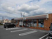【コンビニエンスストア】セブンイレブン愛知川豊満店様まで550ｍ