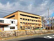 【市役所・区役所】日野町役場まで700ｍ