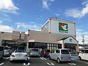 【スーパー】フレンドマート彦根小泉店様まで540ｍ