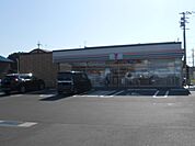 【コンビニエンスストア】セブンイレブン彦根八坂店様まで290ｍ