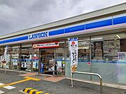 【コンビニエンスストア】ローソン 久我石原店まで750ｍ