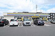 【コンビニエンスストア】ミニストップみどりの店まで300ｍ