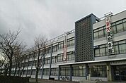 【高校】旭川龍谷高等学校まで450ｍ