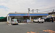 【コンビニエンスストア】ローソン甘木神田町店まで300ｍ