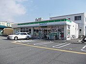 【コンビニエンスストア】ファミリーマート高津橋店まで350ｍ