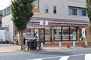 【コンビニエンスストア】セブンイレブン　西唐津2丁目店まで550ｍ