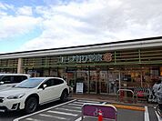 【スーパー】コープ　守山店まで400ｍ