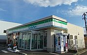 【コンビニエンスストア】ファミリーマート大館住吉町店まで600ｍ
