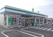 【コンビニエンスストア】ファミリーマート福島駅西口店まで230ｍ