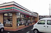 【コンビニエンスストア】セブンイレブン飯坂八景店まで1800ｍ