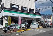 【コンビニエンスストア】ファミリーマートまで550ｍ