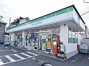 【コンビニエンスストア】ファミリーマート郡山八山田店まで150ｍ