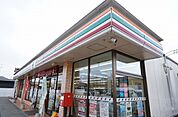 【コンビニエンスストア】セブンイレブン須賀川警察署前店まで700ｍ