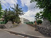 【小学校】加茂小学校まで1311ｍ