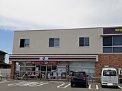 【コンビニエンスストア】セブンイレブン薄場2丁目店まで550ｍ