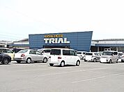 ＴＲＩＡＬ三股店まで1200ｍ