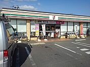 【コンビニエンスストア】セブンイレブン鳥栖蔵上2丁目店まで500ｍ