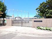 【小学校】日当山小学校まで350ｍ