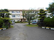 【小学校】和田小学校様まで1400ｍ