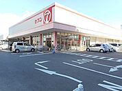 【スーパー】セブン津田店さんまで650ｍ