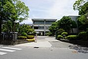 【小学校】八万小学校まで960ｍ