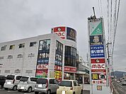 【レンタルビデオ】ＴＳＵＴＡＹＡ川之江店様まで800ｍ
