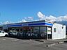 周辺：【コンビニエンスストア】ローソン新居浜滝の宮町店まで912ｍ