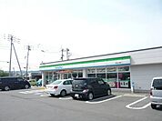 【コンビニエンスストア】ファミリーマート土橋店まで114ｍ