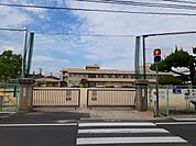【小学校】川口小学校まで210ｍ