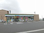 【コンビニエンスストア】ファミリーマート本巣天神前店まで1200ｍ