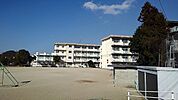【小学校】北九州市立 長尾小学校まで700ｍ