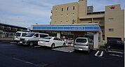 【コンビニエンスストア】ローソン木太北部店さんまで300ｍ