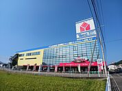 ヤマダデンキ高松鶴市店さんまで1300ｍ