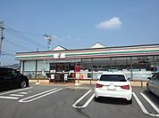【コンビニエンスストア】セブンイレブン丸亀柞原町店まで550ｍ