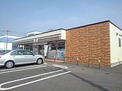【コンビニエンスストア】セブンイレブン丸亀運動公園前店まで800ｍ