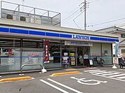 【コンビニエンスストア】ローソンまで323ｍ