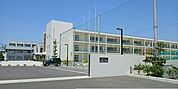 【小学校】志度小学校まで1190ｍ