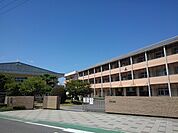 【小学校】観音寺市立柞田小学校まで1500ｍ