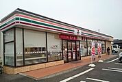【スーパー】セブンイレブン観音寺三本松町店まで470ｍ